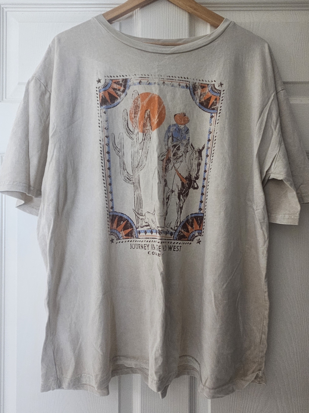 HRT & LUV Neutral Graphic Women’s Oversized T-Shirt with Western Print